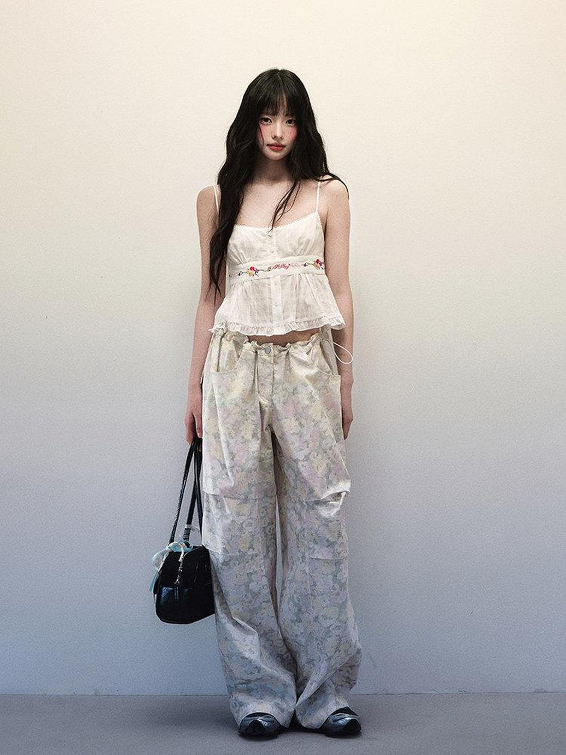 1P STUDIO Light Green Floral High Waist Cargo Women&