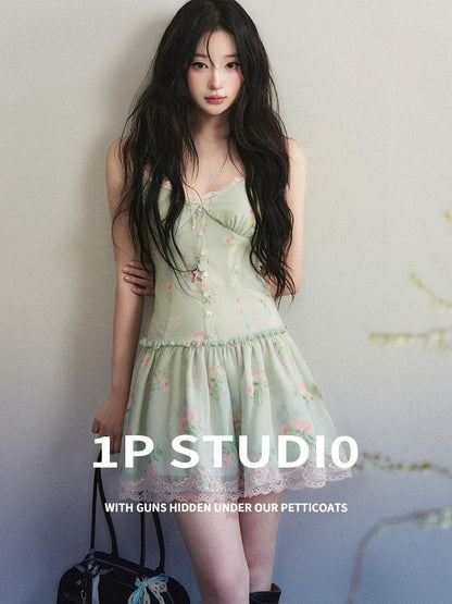 1P STUDIO Light Green Printed Lace Trim V-neck Women&