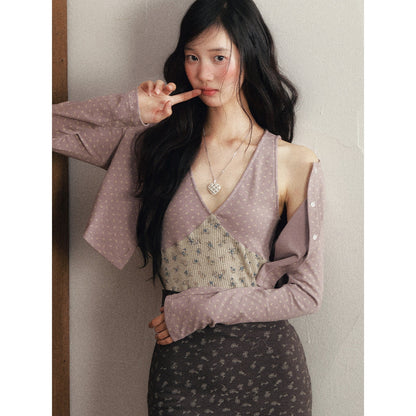 1P_STUDIO_Light_Purple_Contrast_Floral_V-neck_Women&