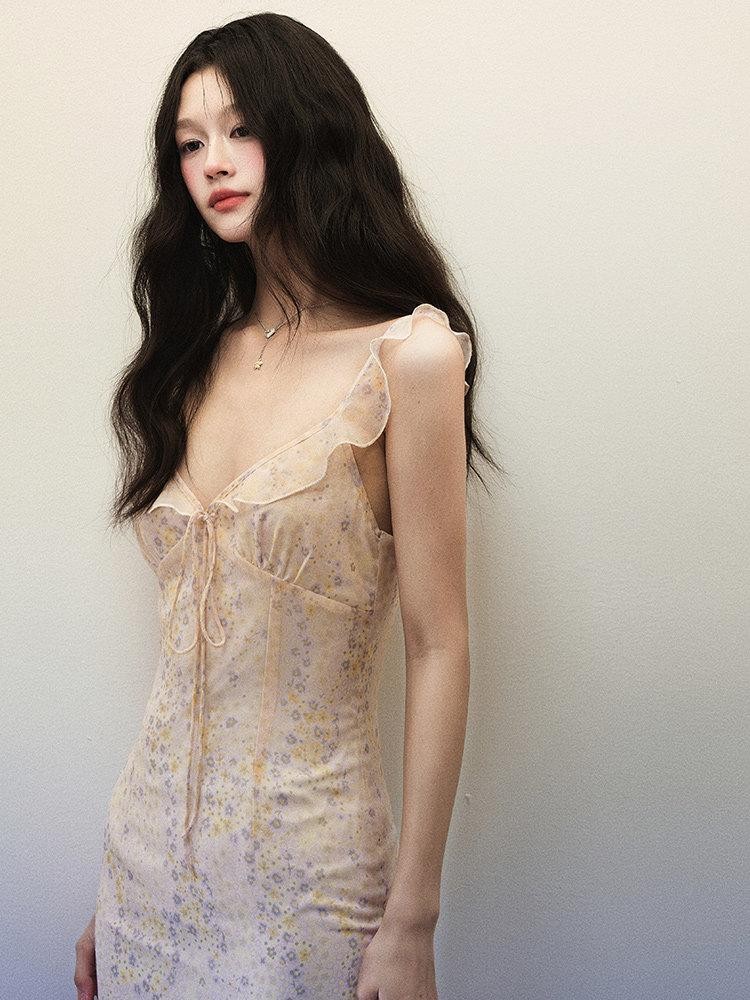 1P STUDIO Lilac Floral Print V-neck High Waist Women&