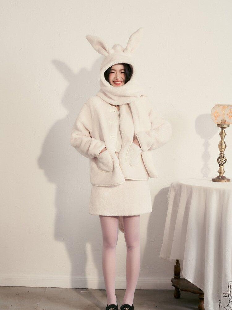 1P STUDIO Milk White Faux Fur Trim Fluffy Women&