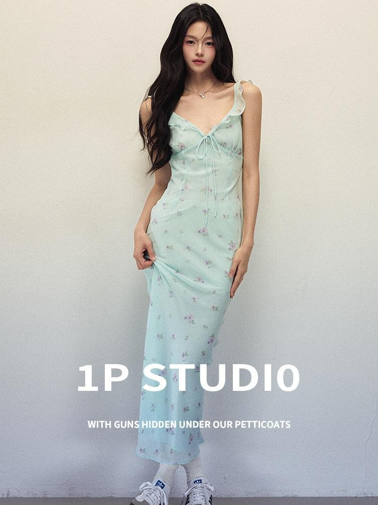 1P STUDIO Mint Green Printed Ruffle V-neck Women&