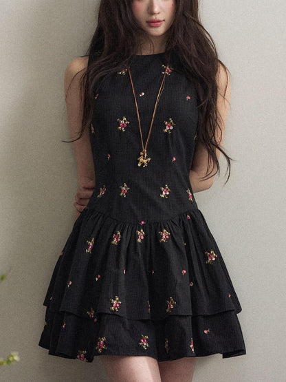 1P STUDIO Navy Embroidered Tiered Waist Cinched Women&