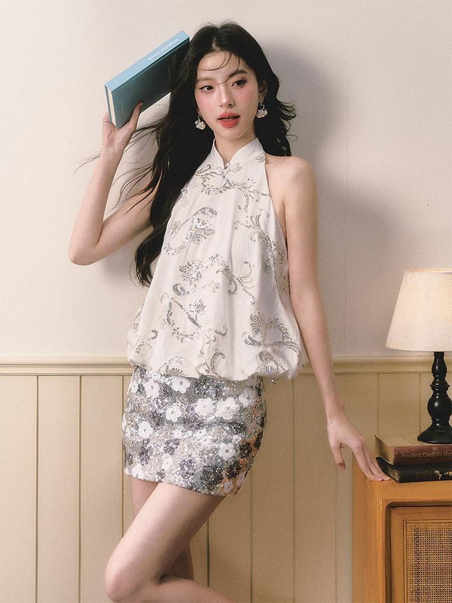 1P STUDIO New Chinese Sequin Floral Tulip Hem Women&