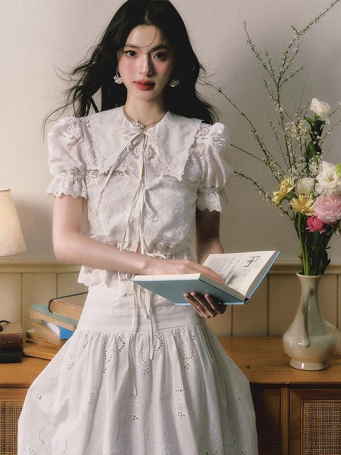 1P STUDIO Openwork Embroidered Puff Sleeve Lace Trim Women&