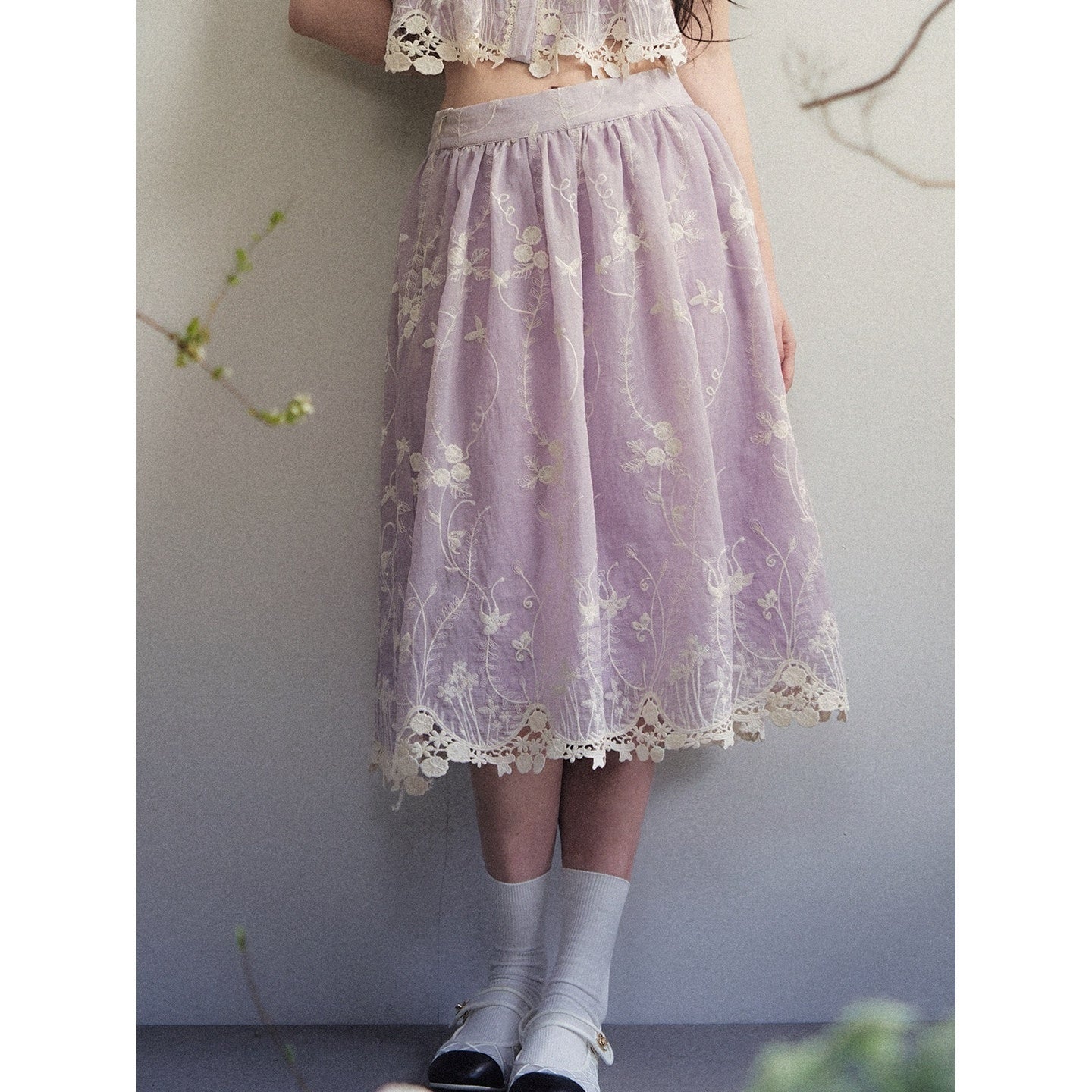 1P_STUDIO_Pale_Lavender_Floral_Embroidered_Doll_Collar_Midi_Women&