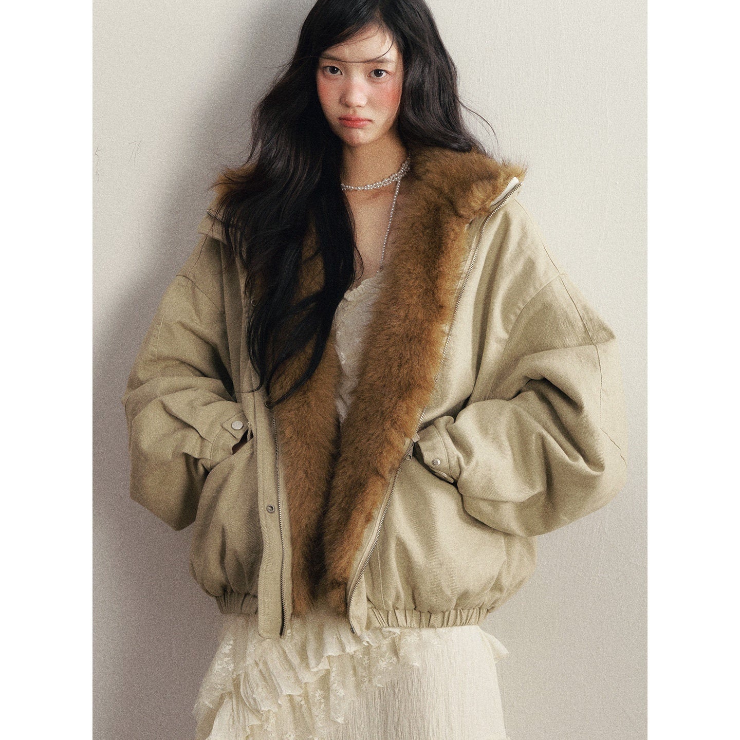 1P_STUDIO_Pea_Green_Loose_Fit_Detachable_Faux_Mink_Fur_Women&