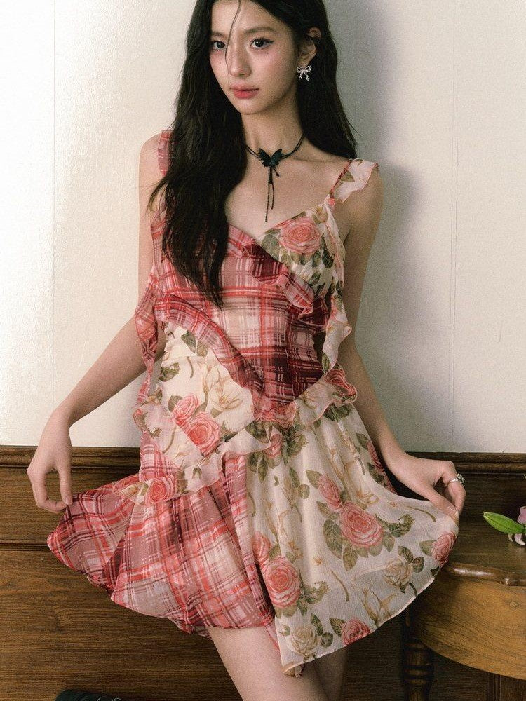 1P STUDIO Red Plaid Patchwork Rose Floral Ruffle Tie V-neck Women&