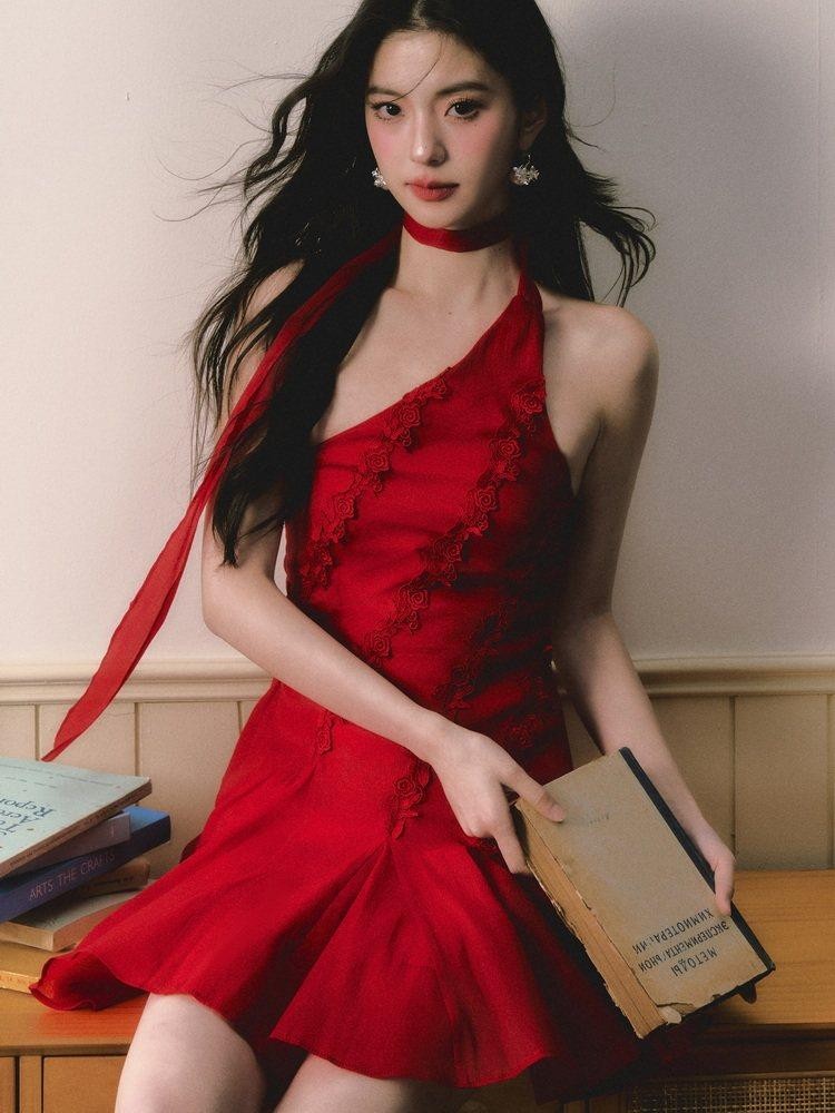 1P STUDIO Red Rose Asymmetrical One Shoulder Waist Cinched Women&