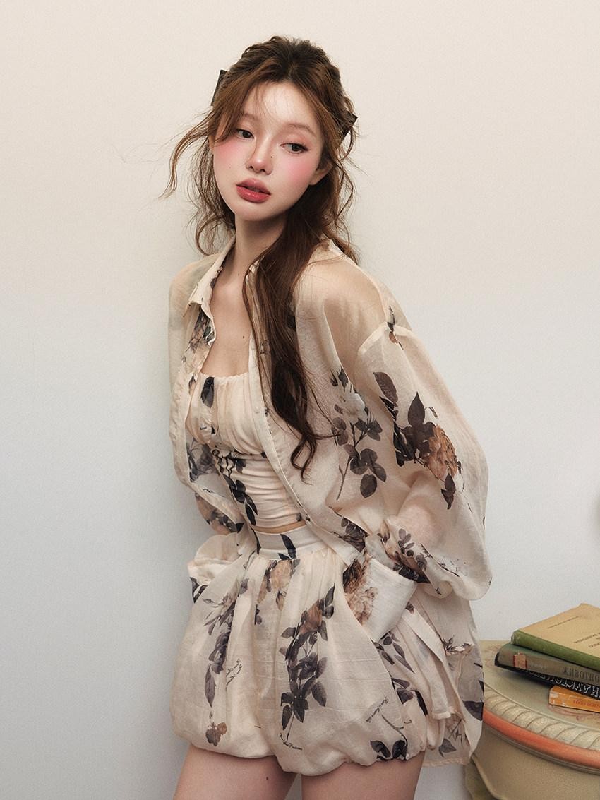 1P STUDIO Rose Floral Print Long Sleeve Women&