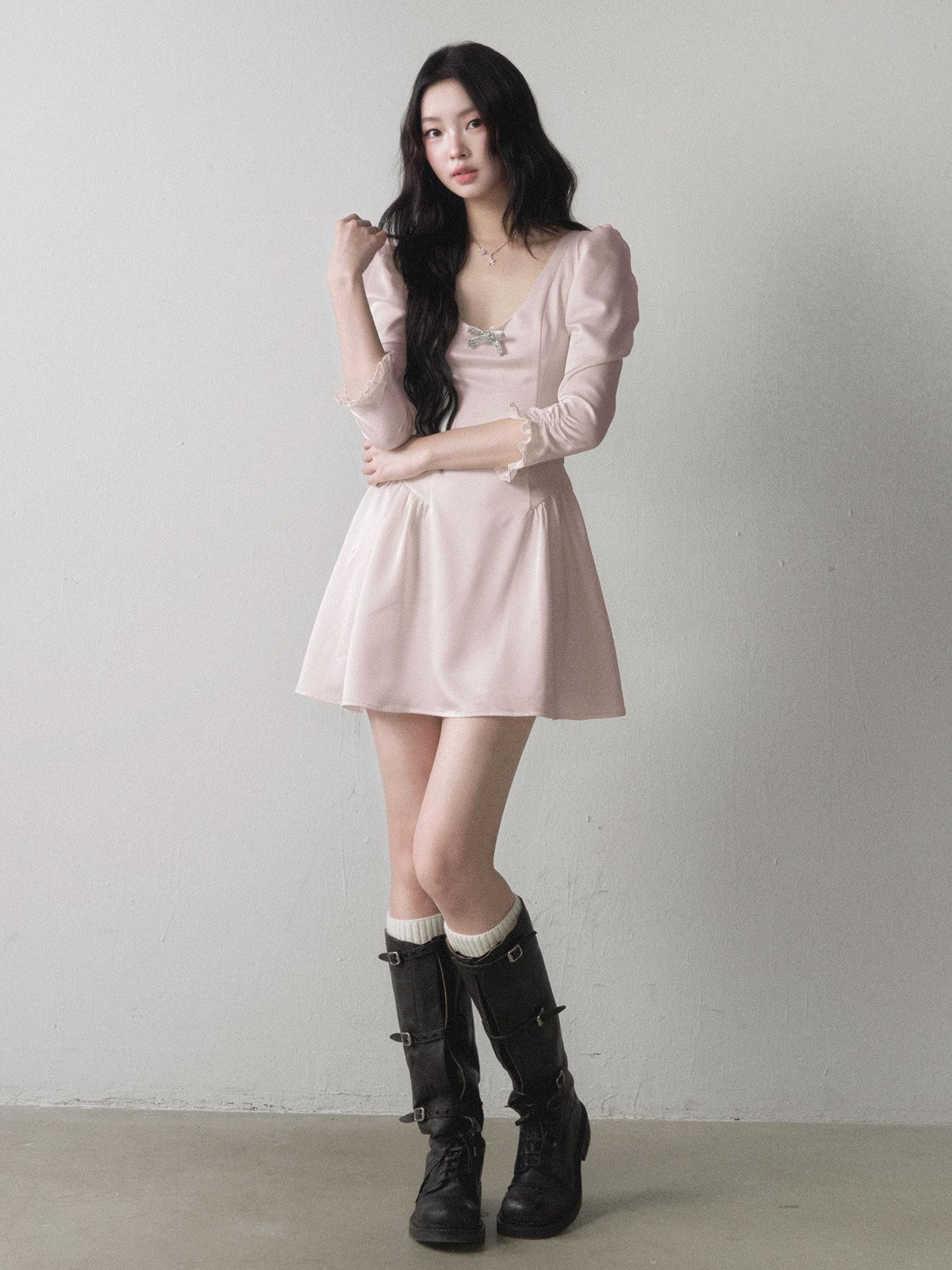 1P STUDIO Satin Bow U Neck Bubble Sleeve Women&
