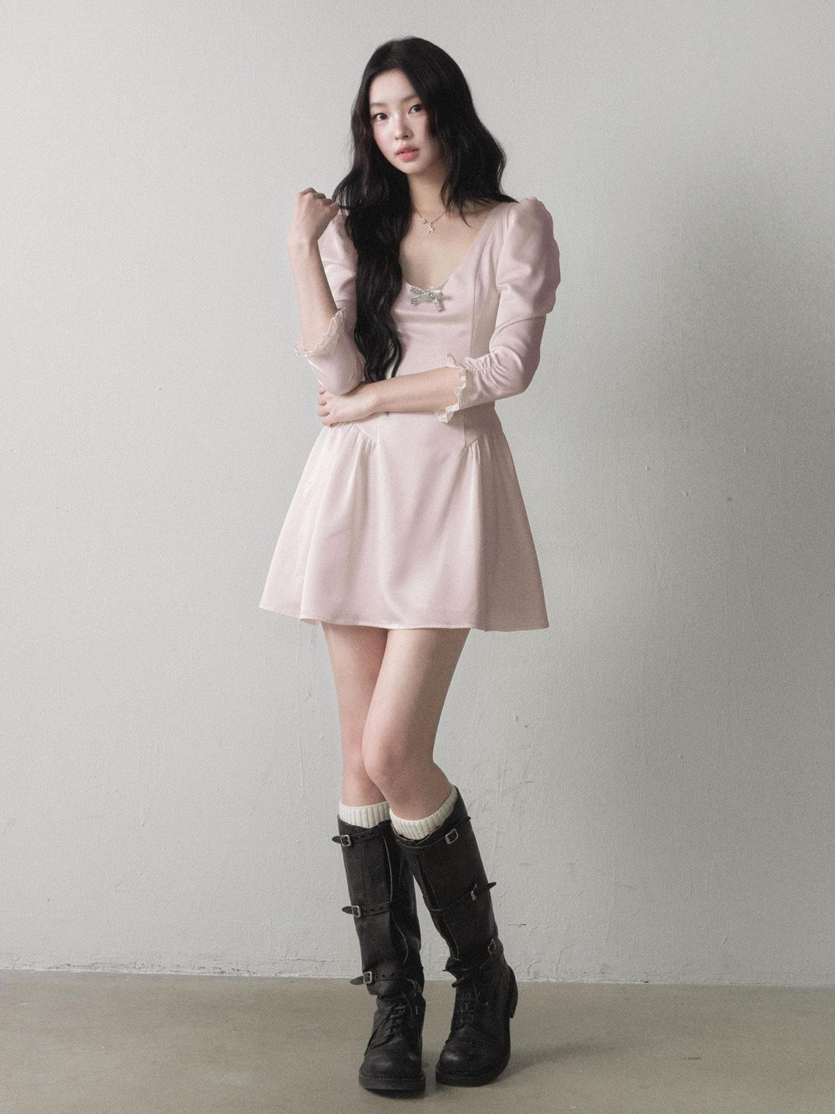1P STUDIO Satin Bow U Neck Bubble Sleeve Women&