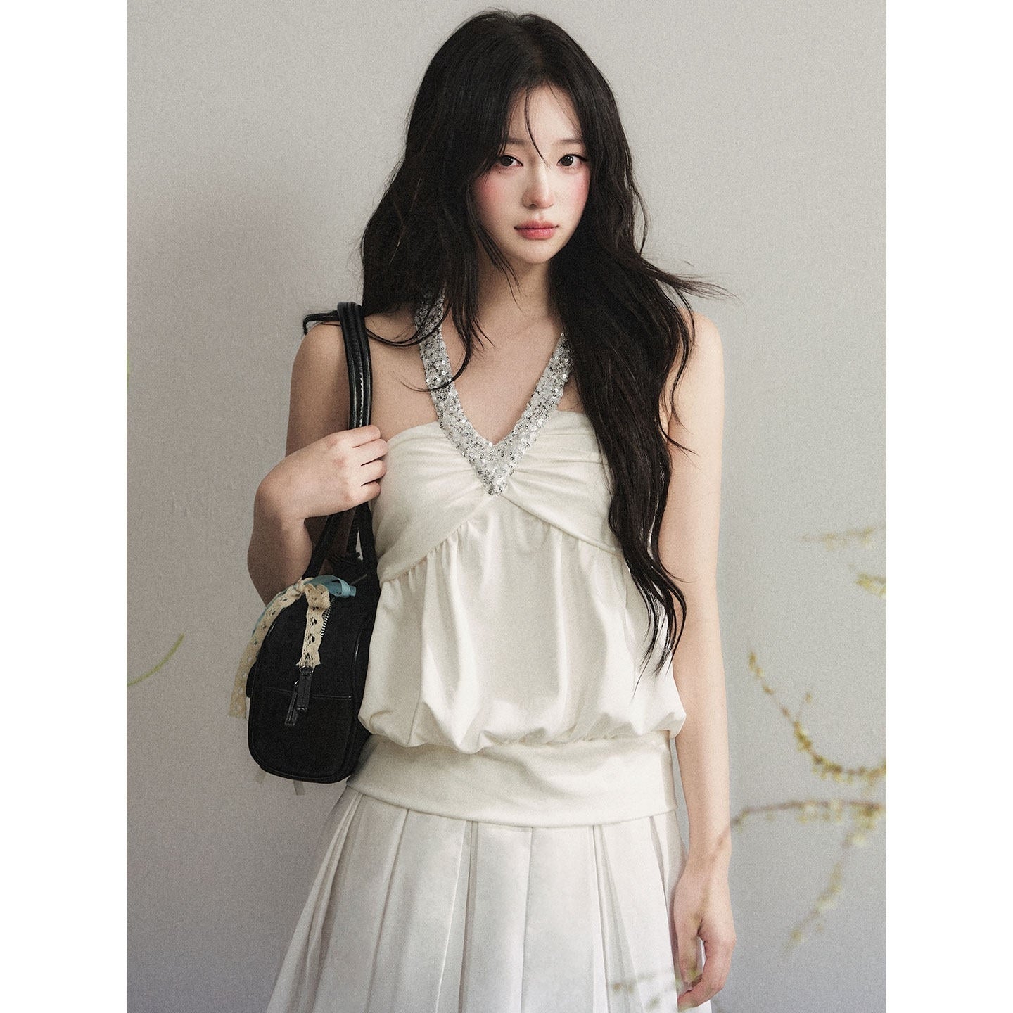 1P_STUDIO_Sequin_Embroidered_V-neck_Woven_Tape_Women&