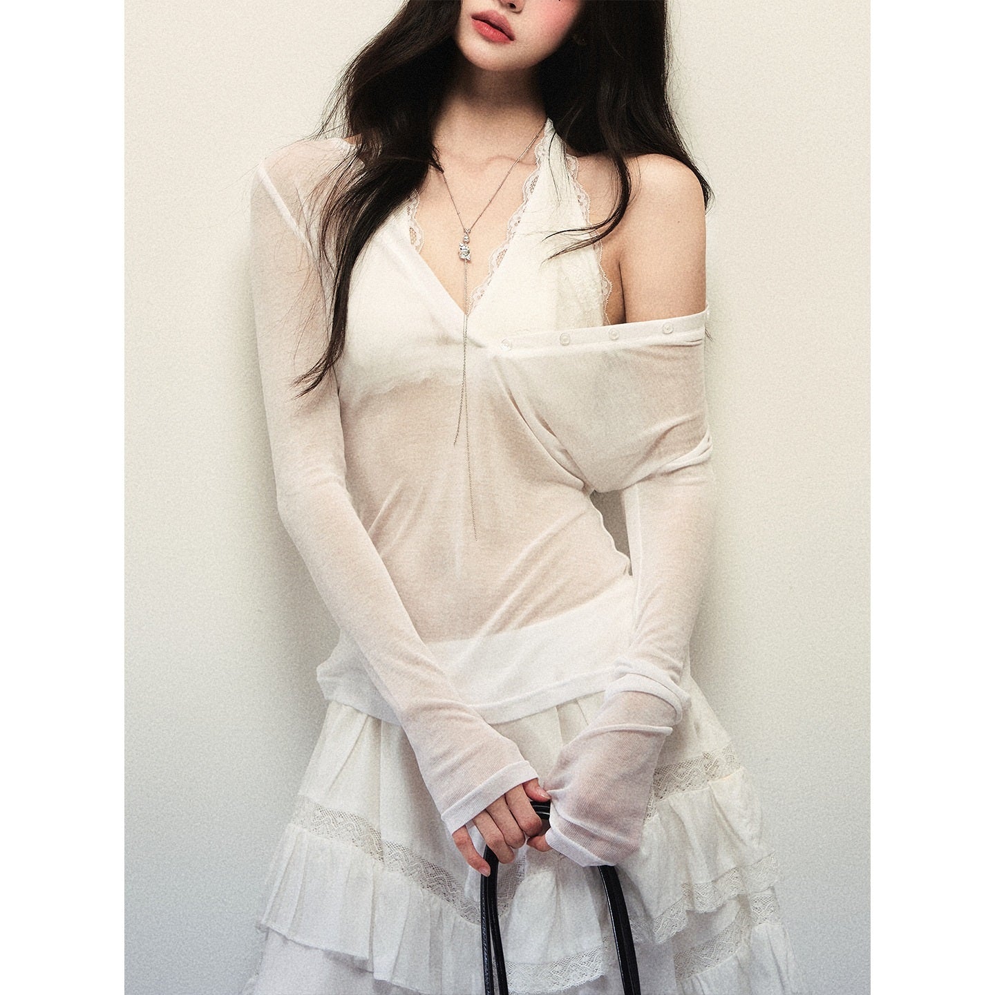1P_STUDIO_Sheer_V-neck_Slim_Knit_Halter_Layer_Women&
