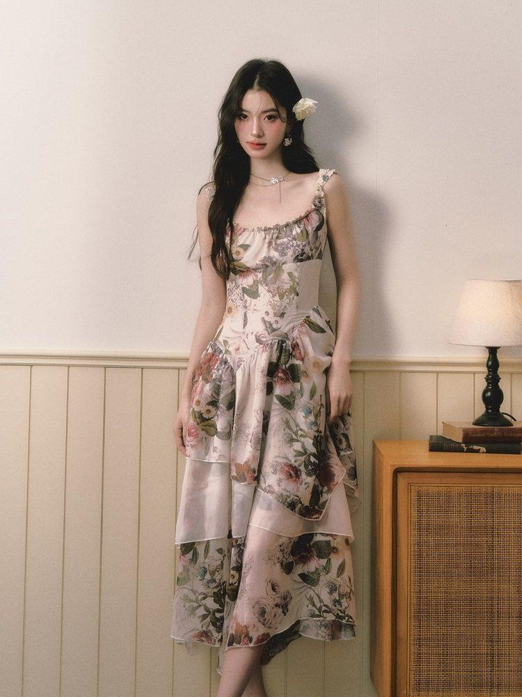 1P STUDIO Square Neck Floral Spliced Asymmetric Cinched Waist Women&