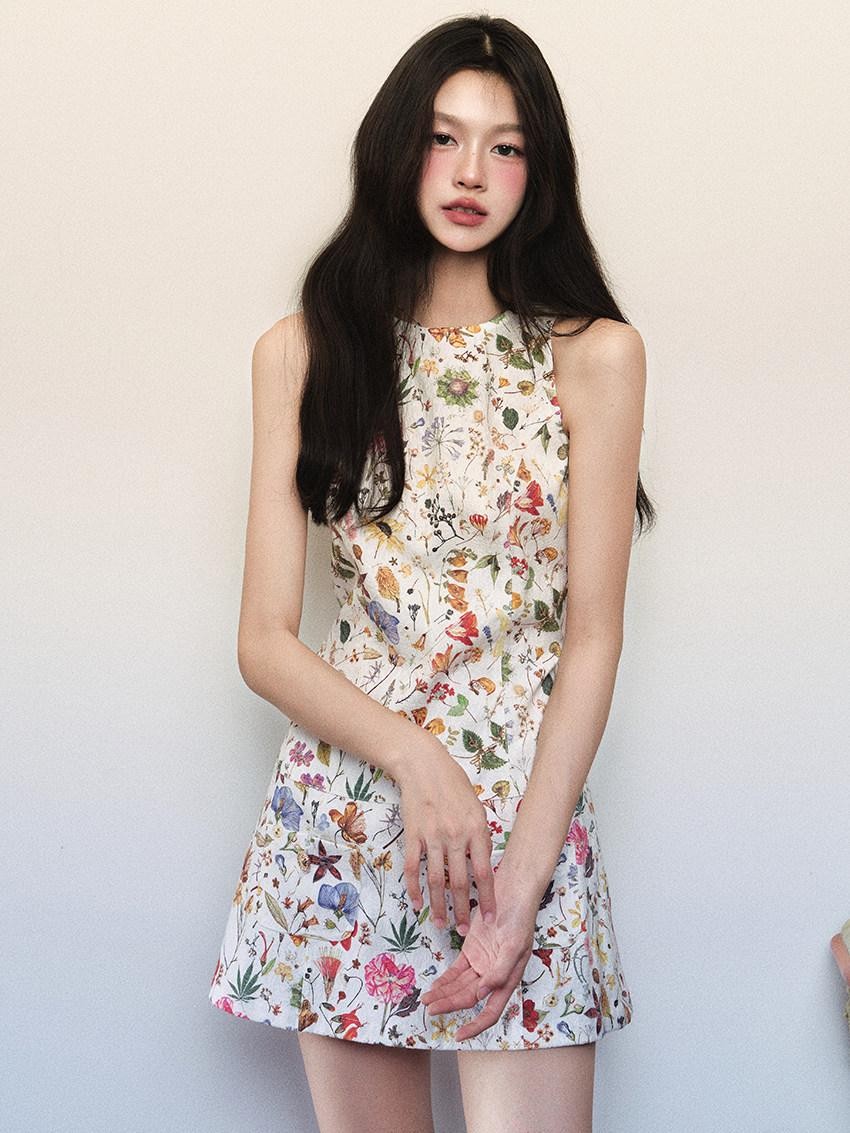 1P STUDIO Textured Floral Sleeveless A Line Waist Cinch Women&