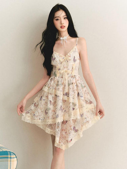 1P STUDIO Vintage Butterfly Lace Fitted Asymmetrical V-neck Women&