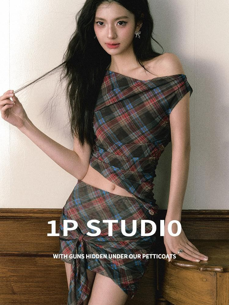 1P STUDIO Vintage Red Blue Plaid One Shoulder Bodycon Mini Women&