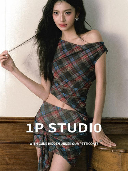 1P STUDIO Vintage Red Blue Plaid One Shoulder Bodycon Mini Women&