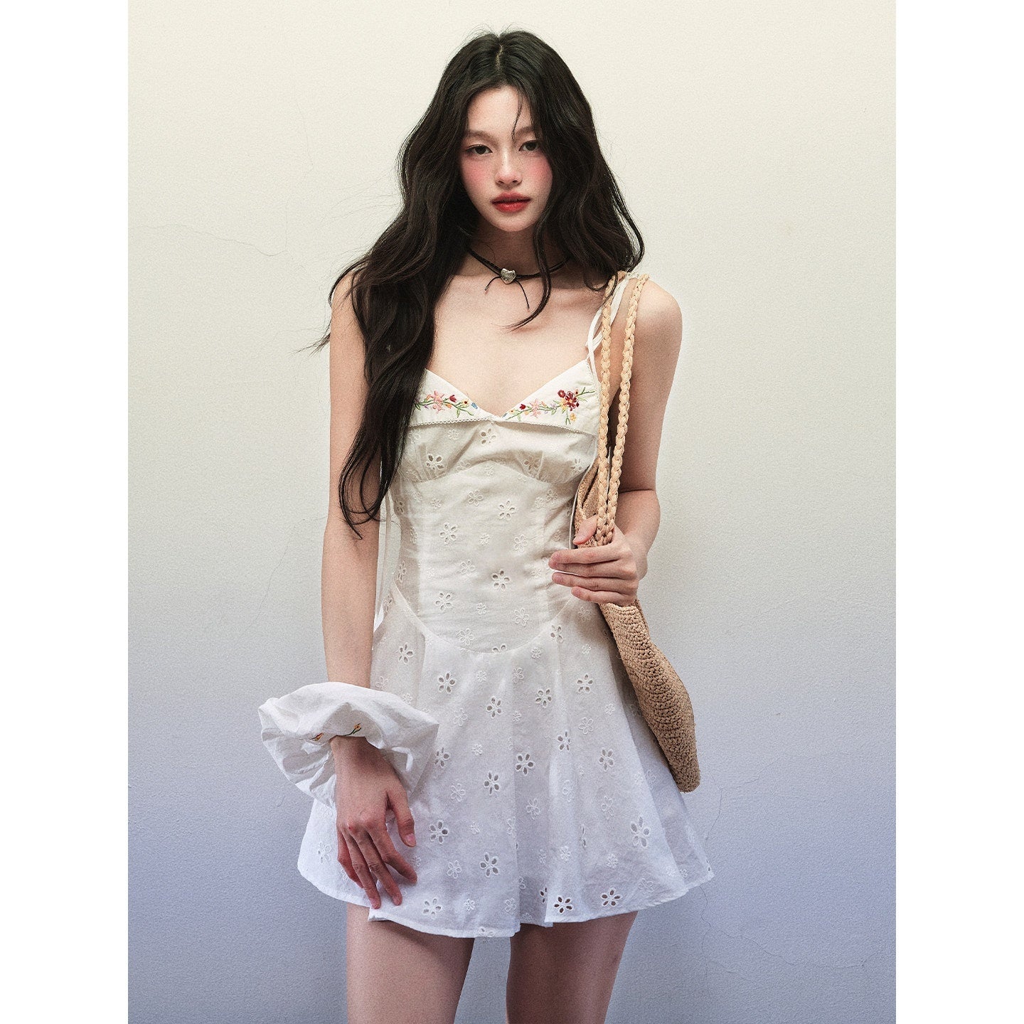 1P_STUDIO_White_Floral_Cutout_Embroidered_V-neck_Strappy_Women&