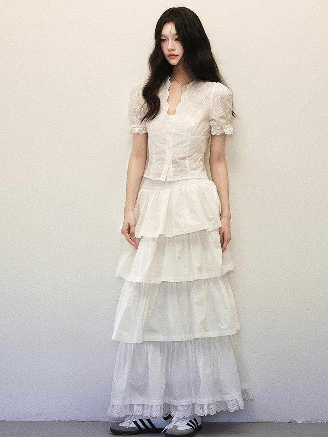 1P STUDIO White Lace Cinched Waist Cropped Tiered Cake Women&