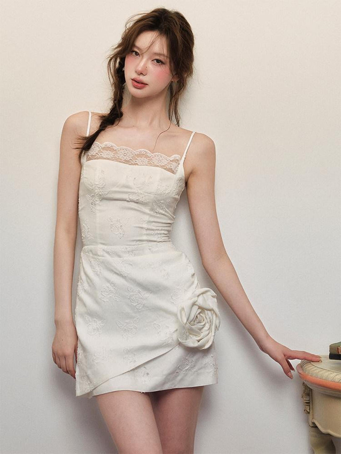 1P STUDIO White Rose Jacquard Chinese Stand Collar Long Sleeve Women&
