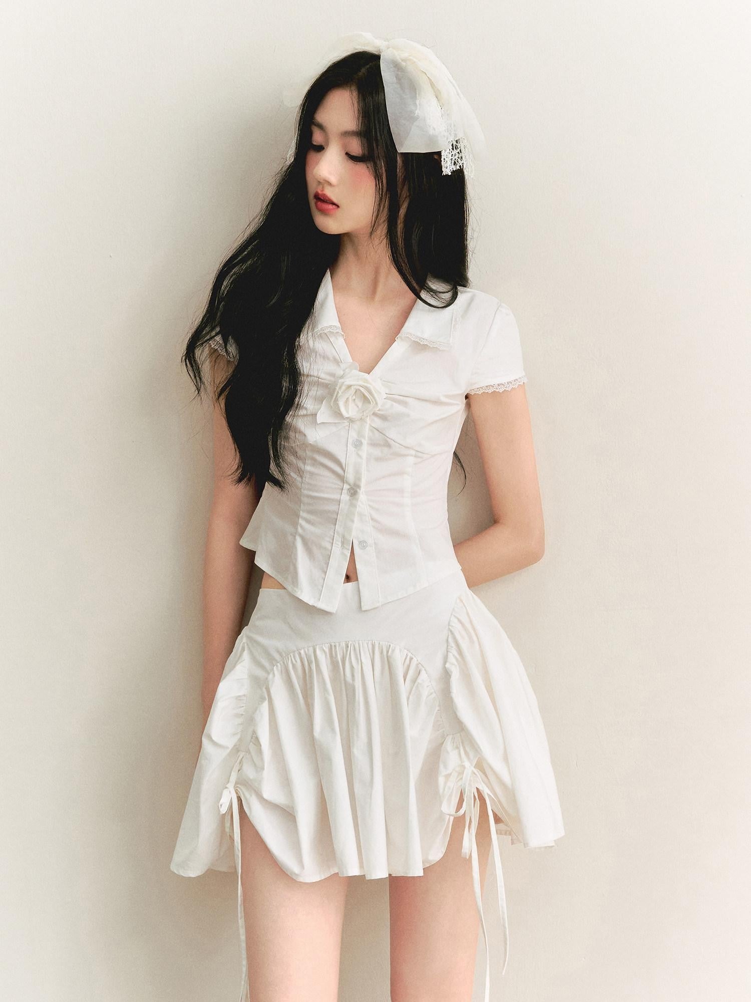 1P STUDIO White V-neck Tie Ruched Button Short Sleeve Women&