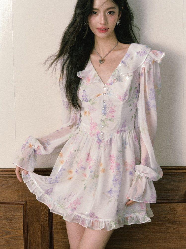 1P STUDIO Wisteria Floral V-neck Long Sleeve Cinched Waist Women&