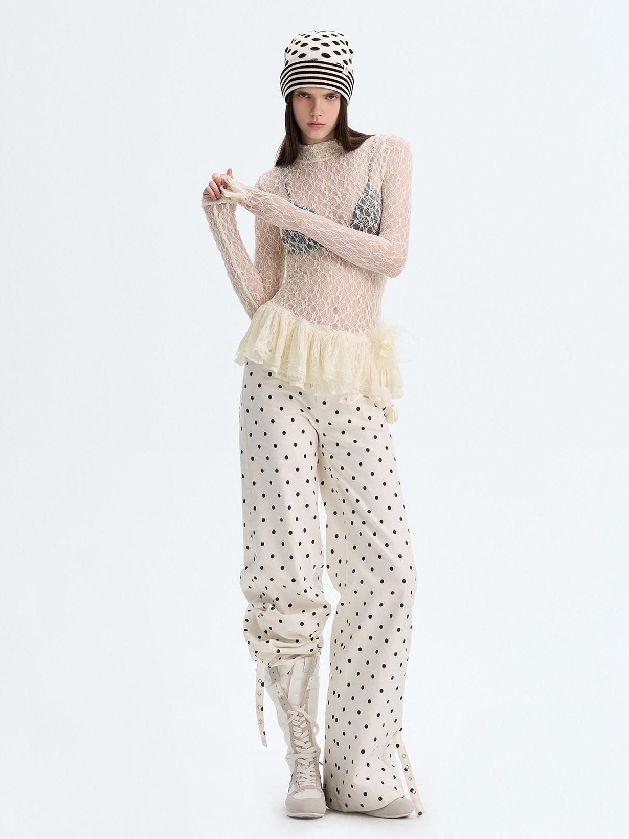 The NeverMore High Stretch Nylon Lace Vintage Slim Layered For Women Long Sleeve Crop Tops