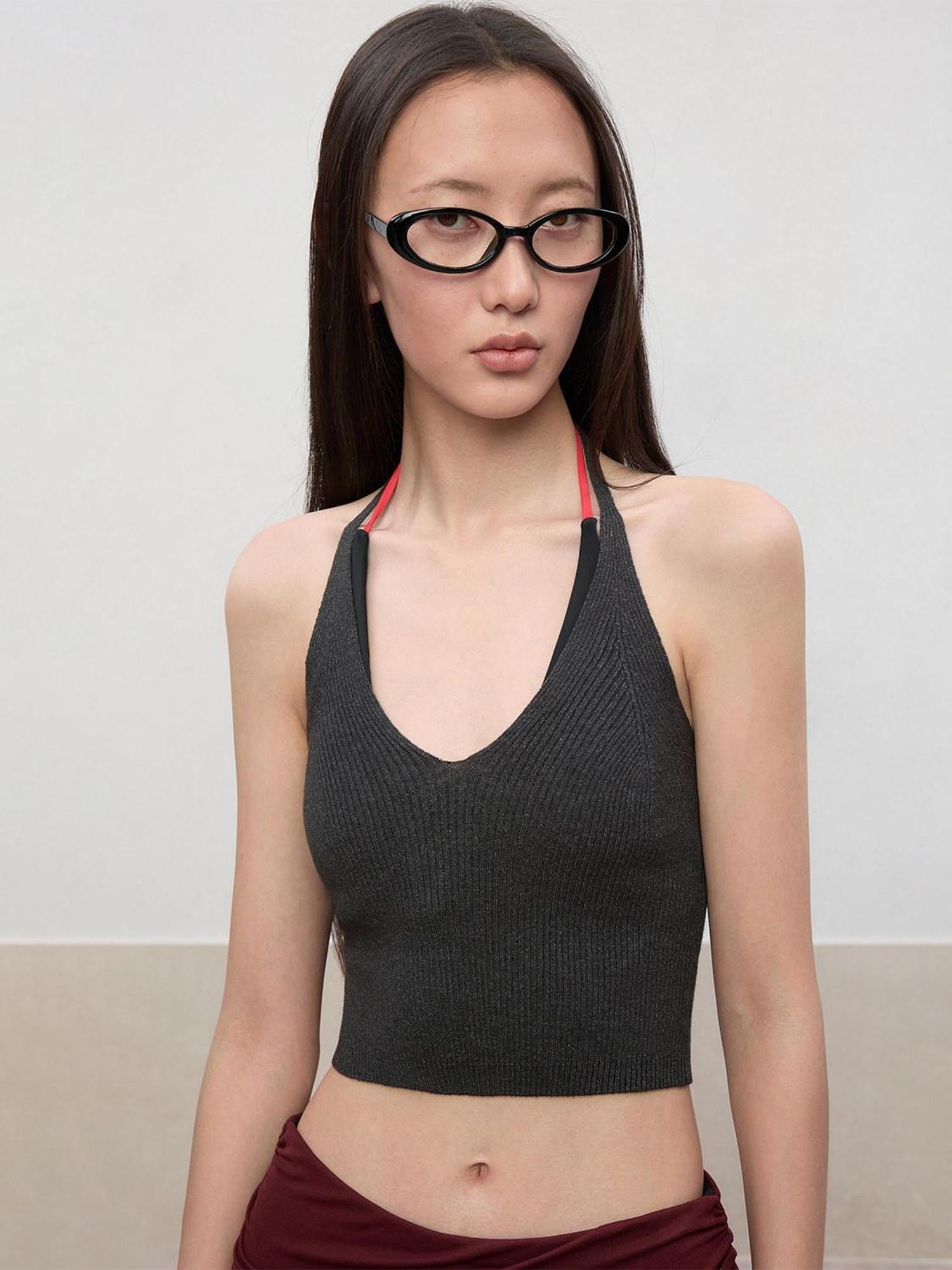 RUN TO THE FUTURE Original Design Viscose Blend Slim Fit Halter Cropped Women Solid Tank Tops
