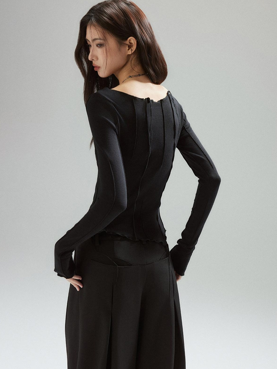 Low pixel Patchwork V-neck Slim Street Girls Lyocell Black Long Sleeve T-Shirts