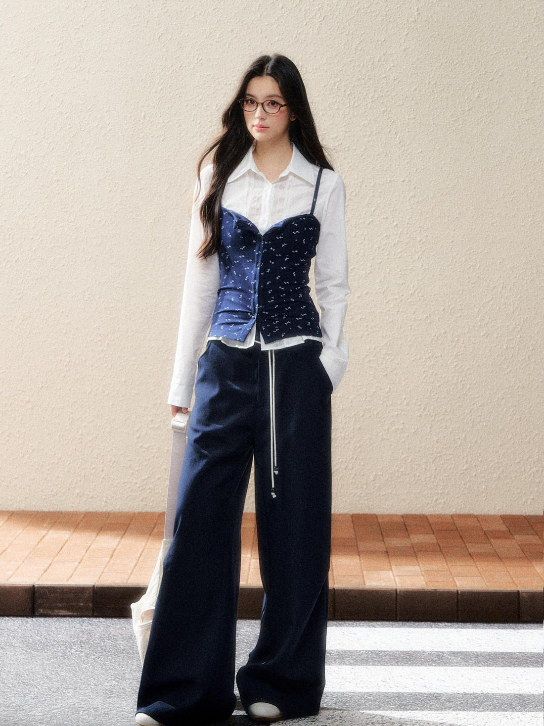 7Shiftin Versatile Minimal Straight Cut Natural Elastic Waist Women Navy Wide Leg Pants
