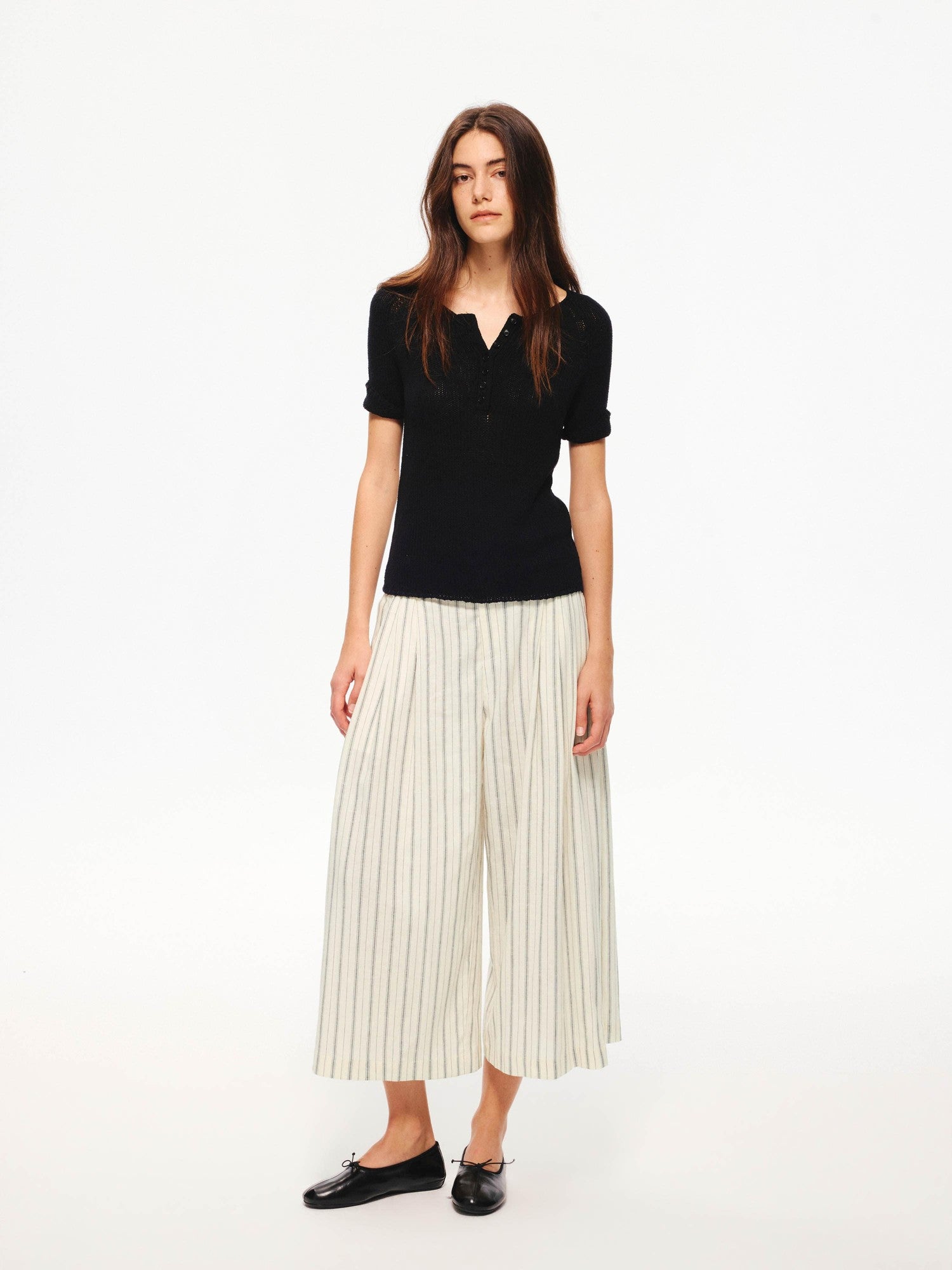 Northbutsouth Four Tone Multi Button Turnback Knit Women&