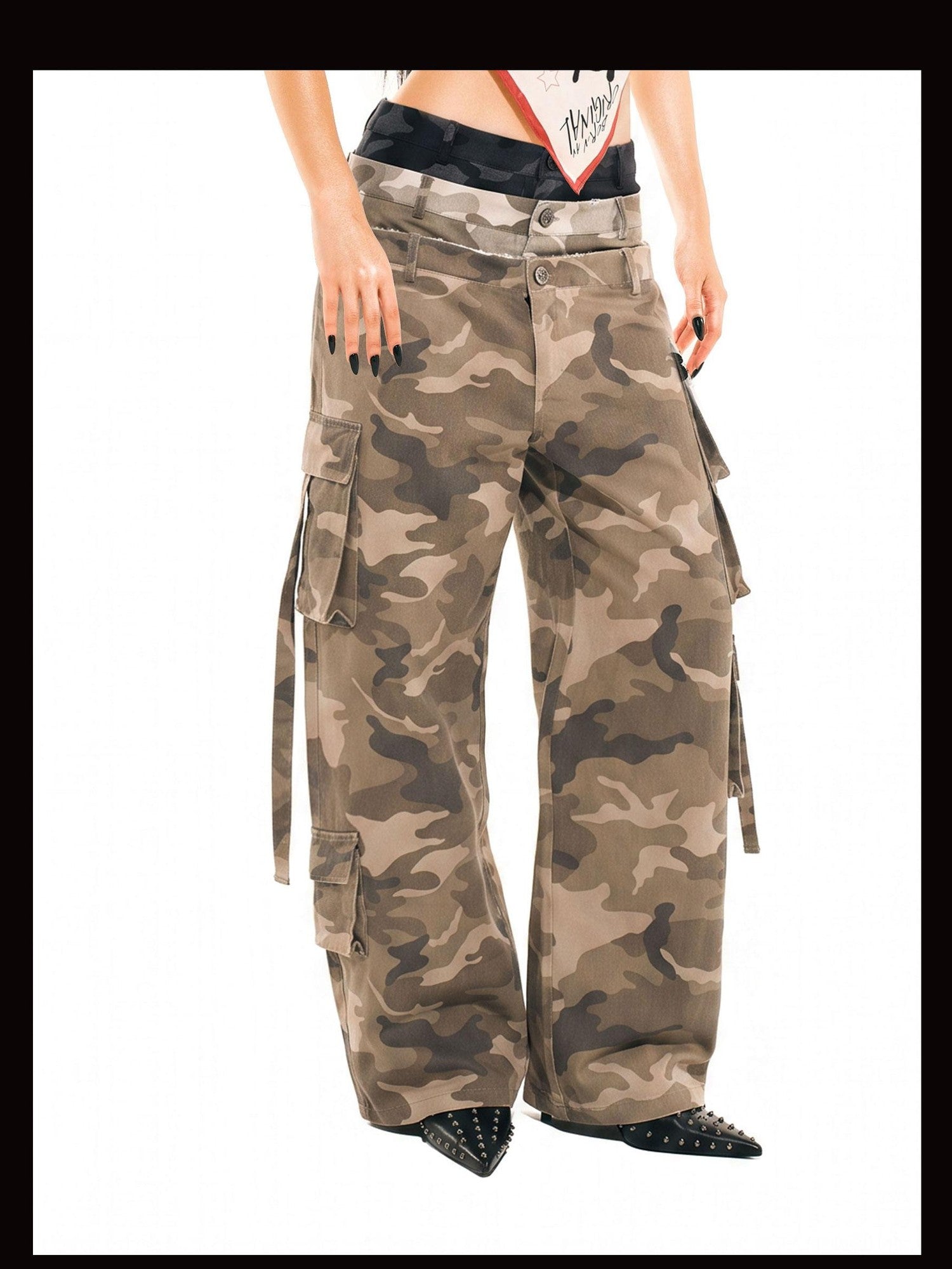 24ans Camouflage Loose Fit Natural Waist Women&