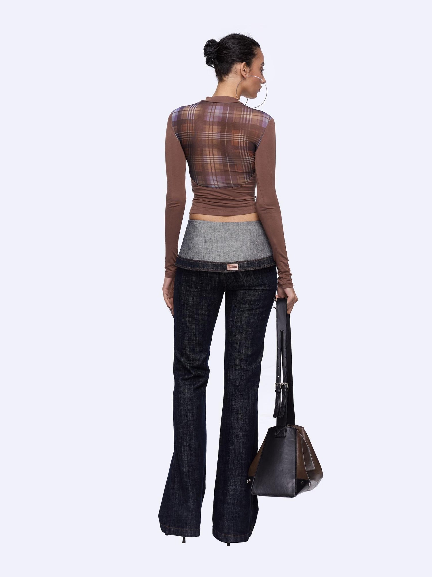 24ans Deep V Mesh Splicing Logo Crystal Iron Top