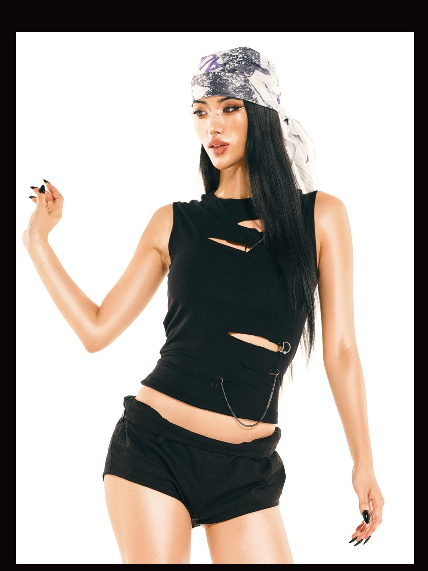 24ans Edgy Distressed Chain Racerback Women&