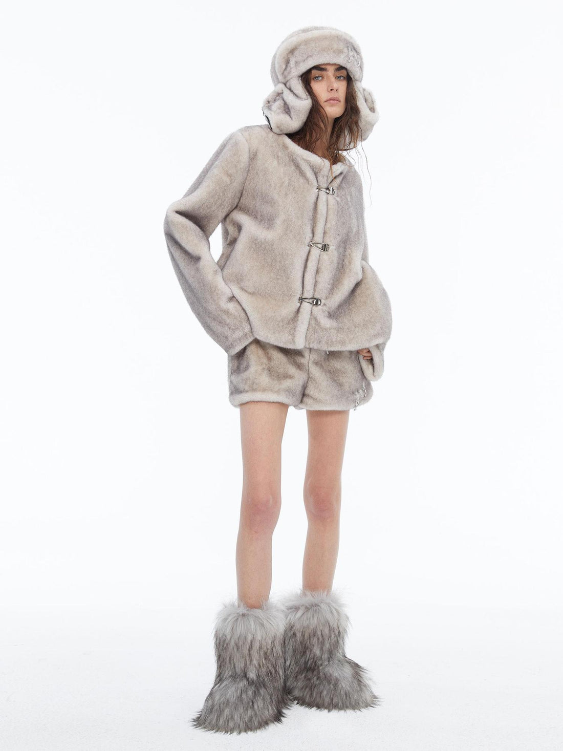 24ans Faux Fur Detachable Hat Hooded Jacket Shorts Set