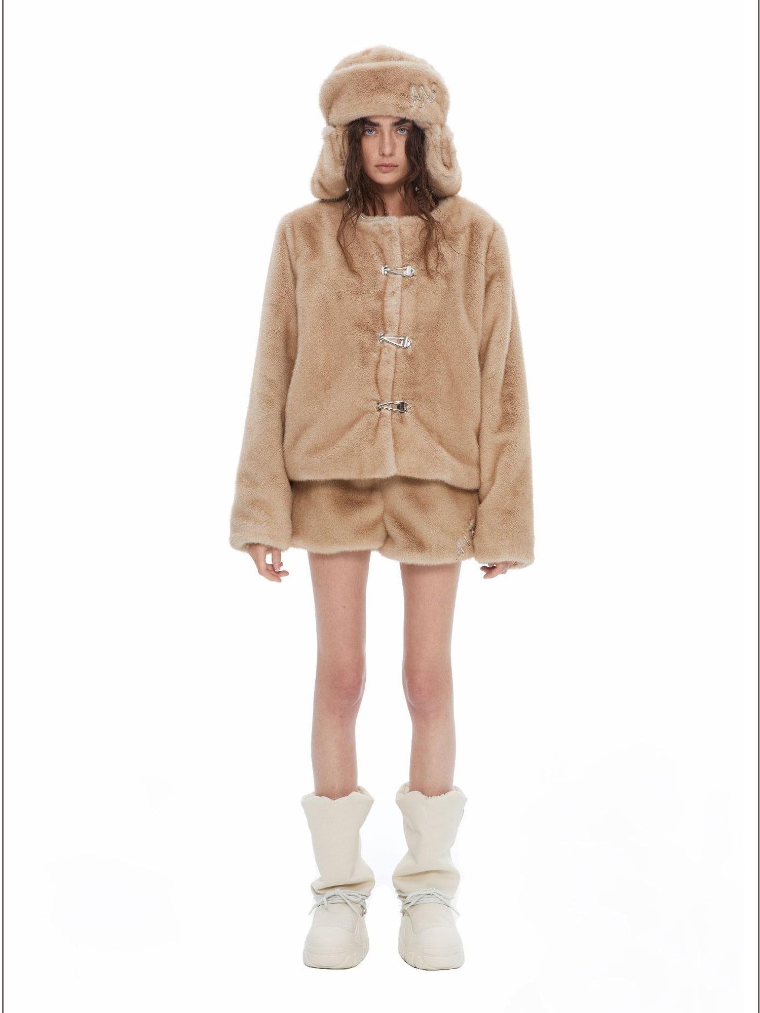 24ans Faux Fur Detachable Hat Hooded Jacket Shorts Set