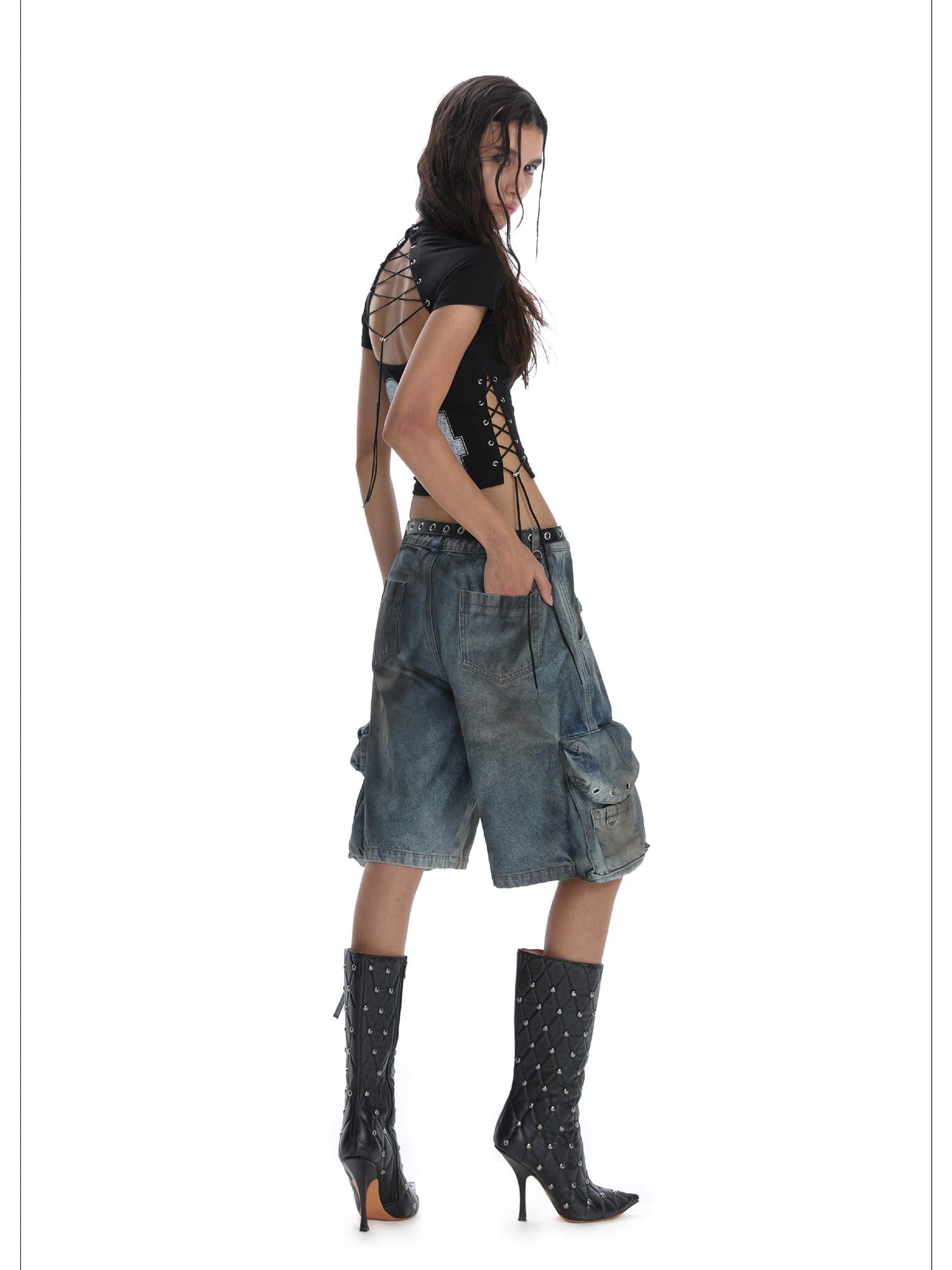 24ans Multifunctional Letter Print Back Lace High Waisted Slim Fit Tee