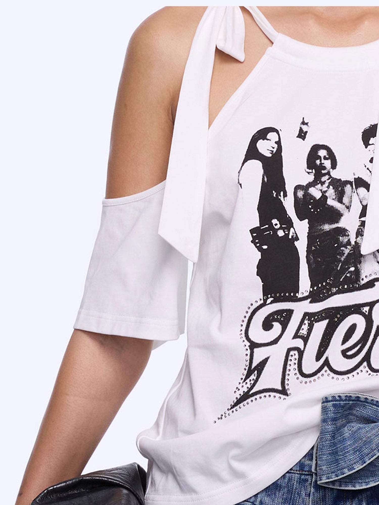 24ans Neck Tied Shoulder Cut Out Rhinestone Print T-Shirt