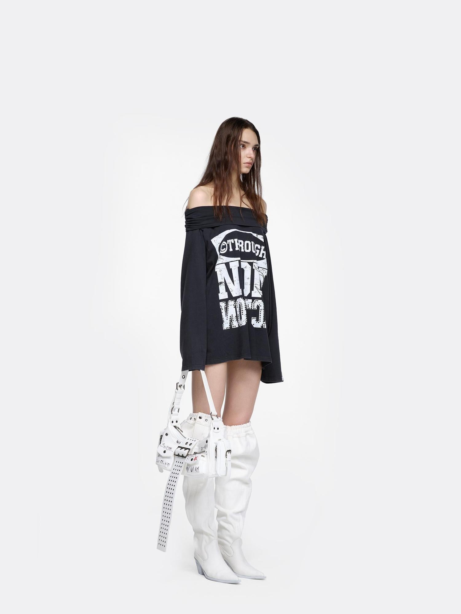 24ans Oversized Off Shoulder Graphic Cotton Tee