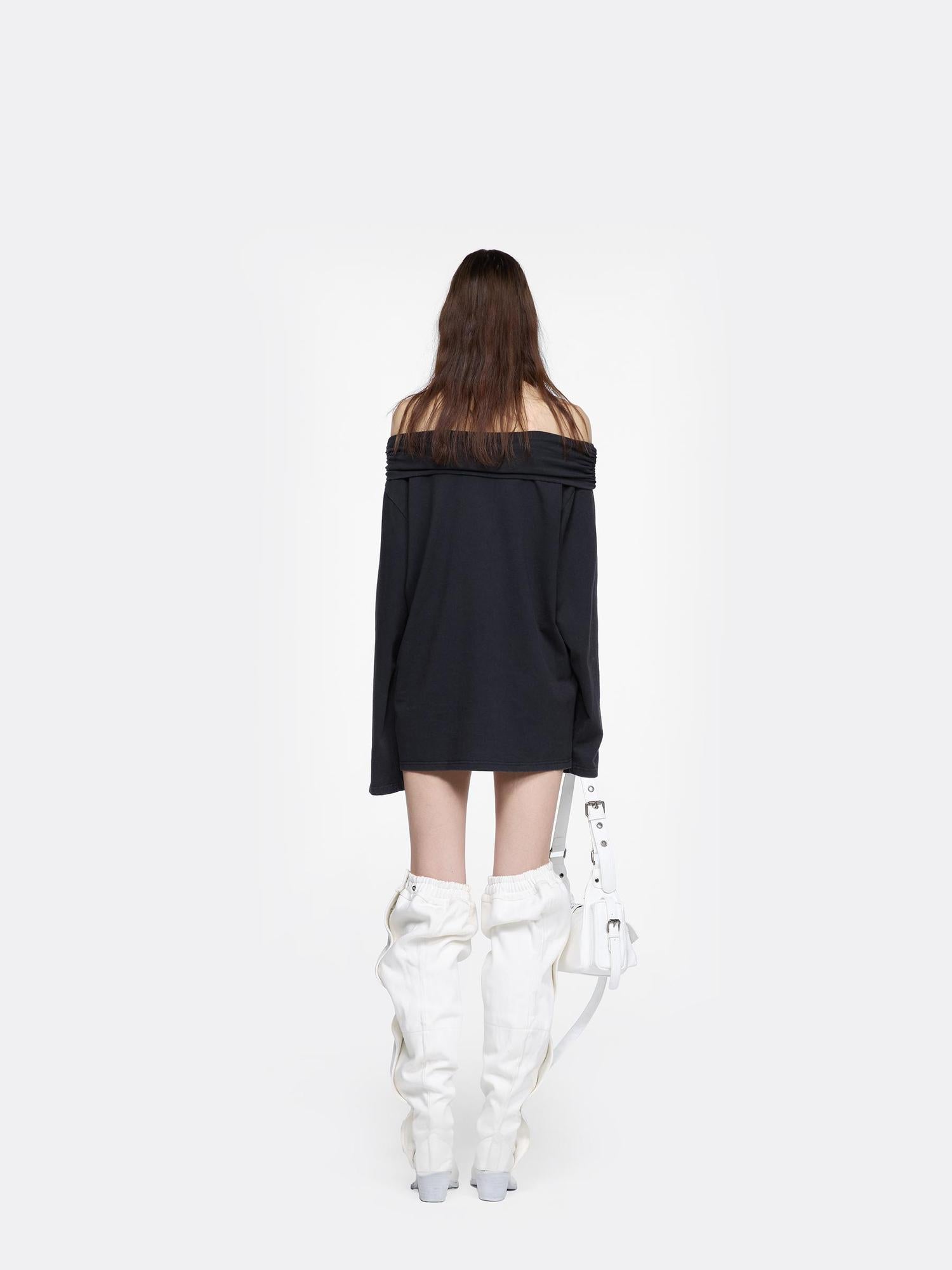 24ans Oversized Off Shoulder Graphic Cotton Tee
