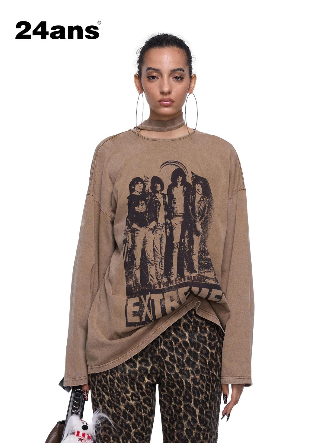 24ans Ribbon Washed Portrait Print Backless Long Sleeve T-Shirt