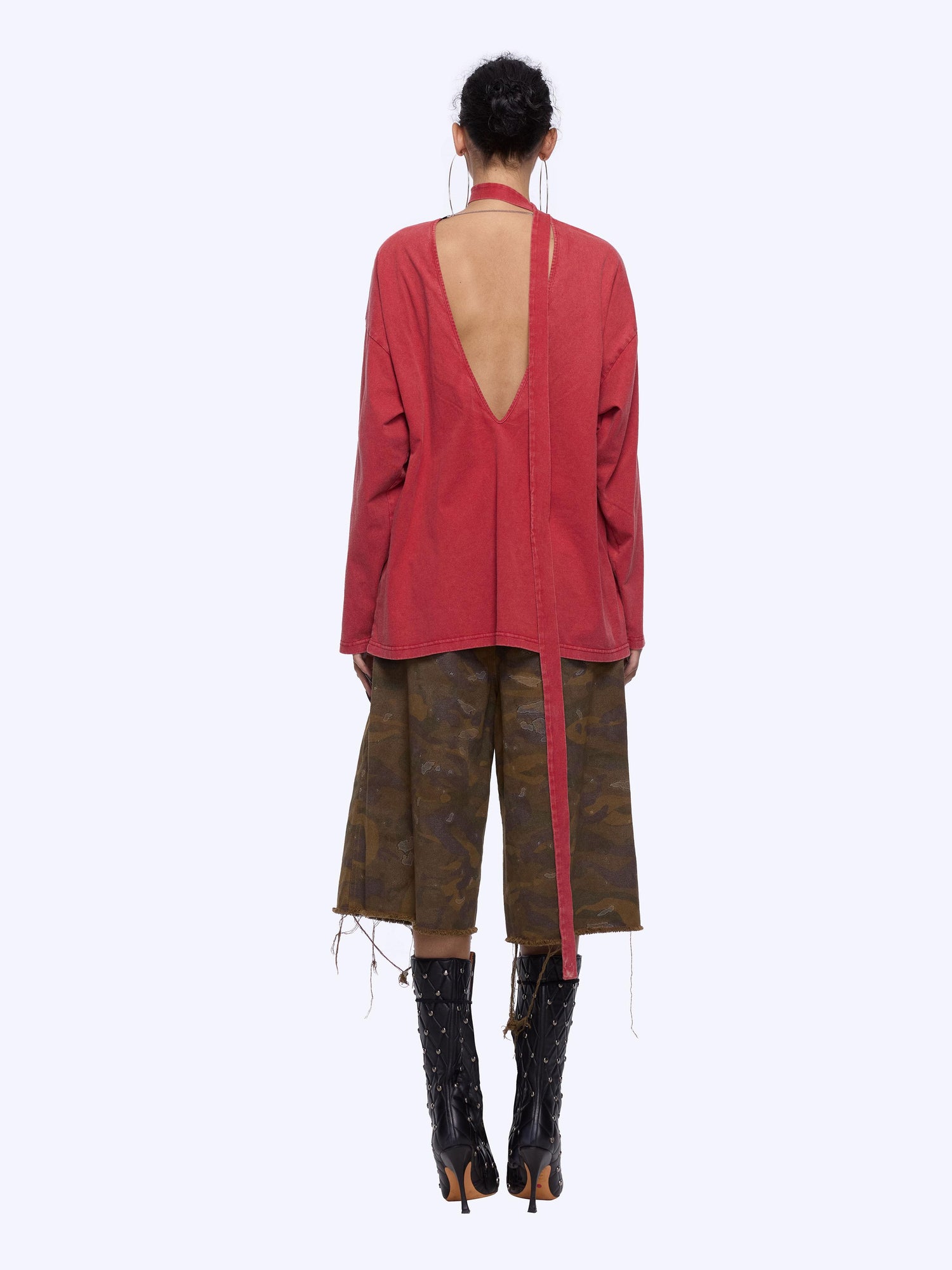 24ans Ribbon Washed Portrait Print Backless Long Sleeve T-Shirt