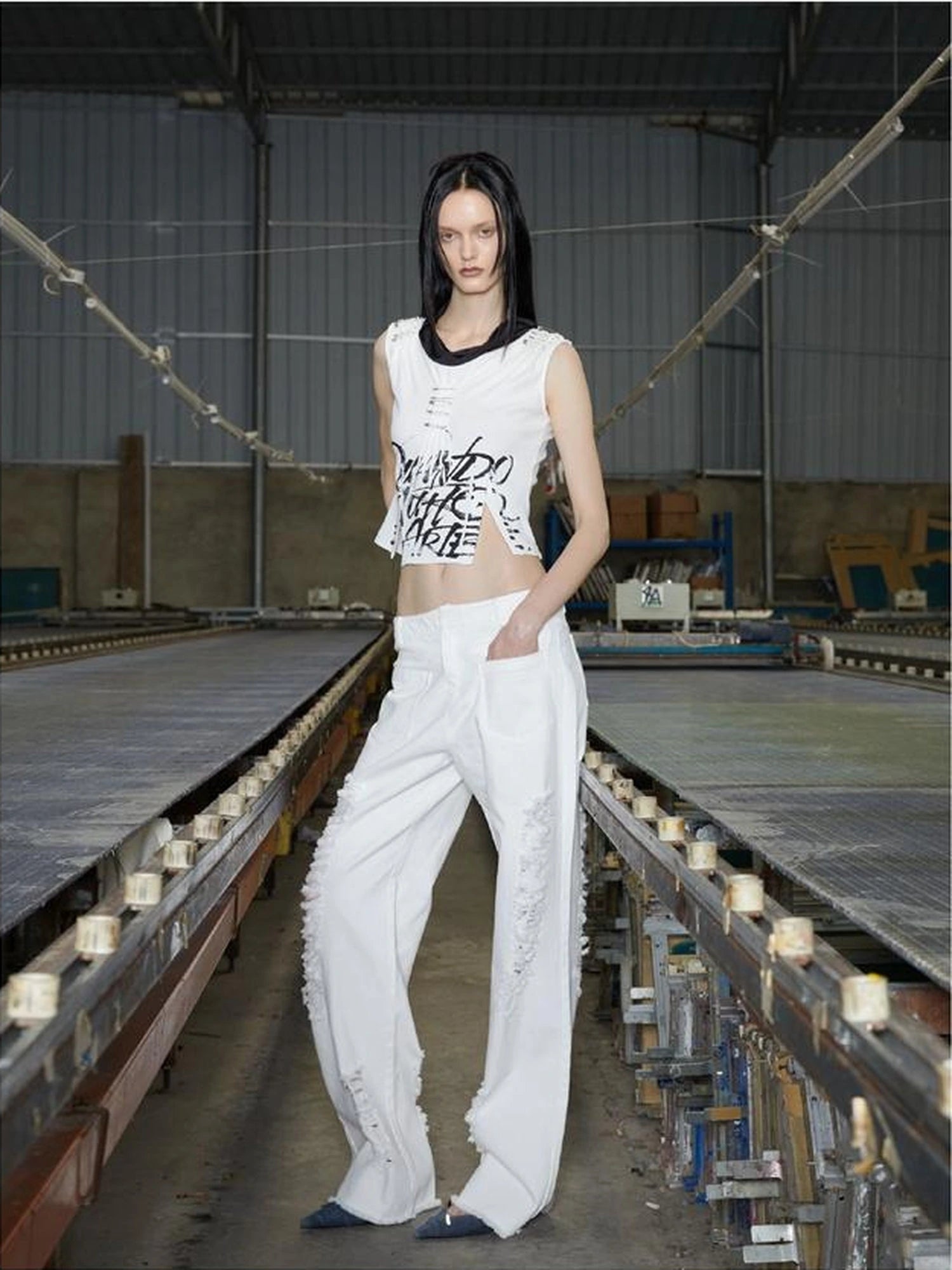 Two Tone Paper Clip Sleeveless Top