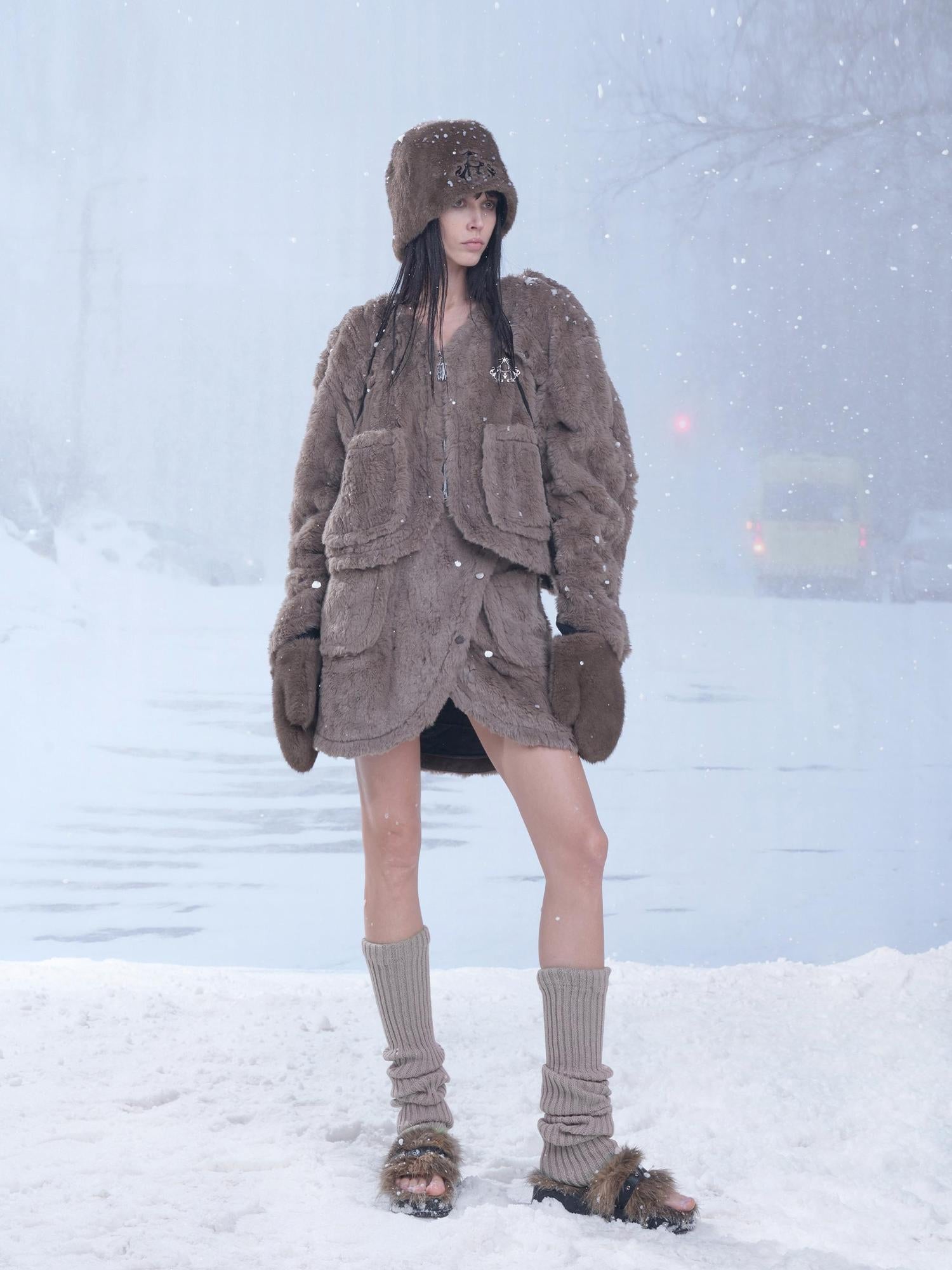 24ans Winter Women Trapper Hat With Gloves Set Brown