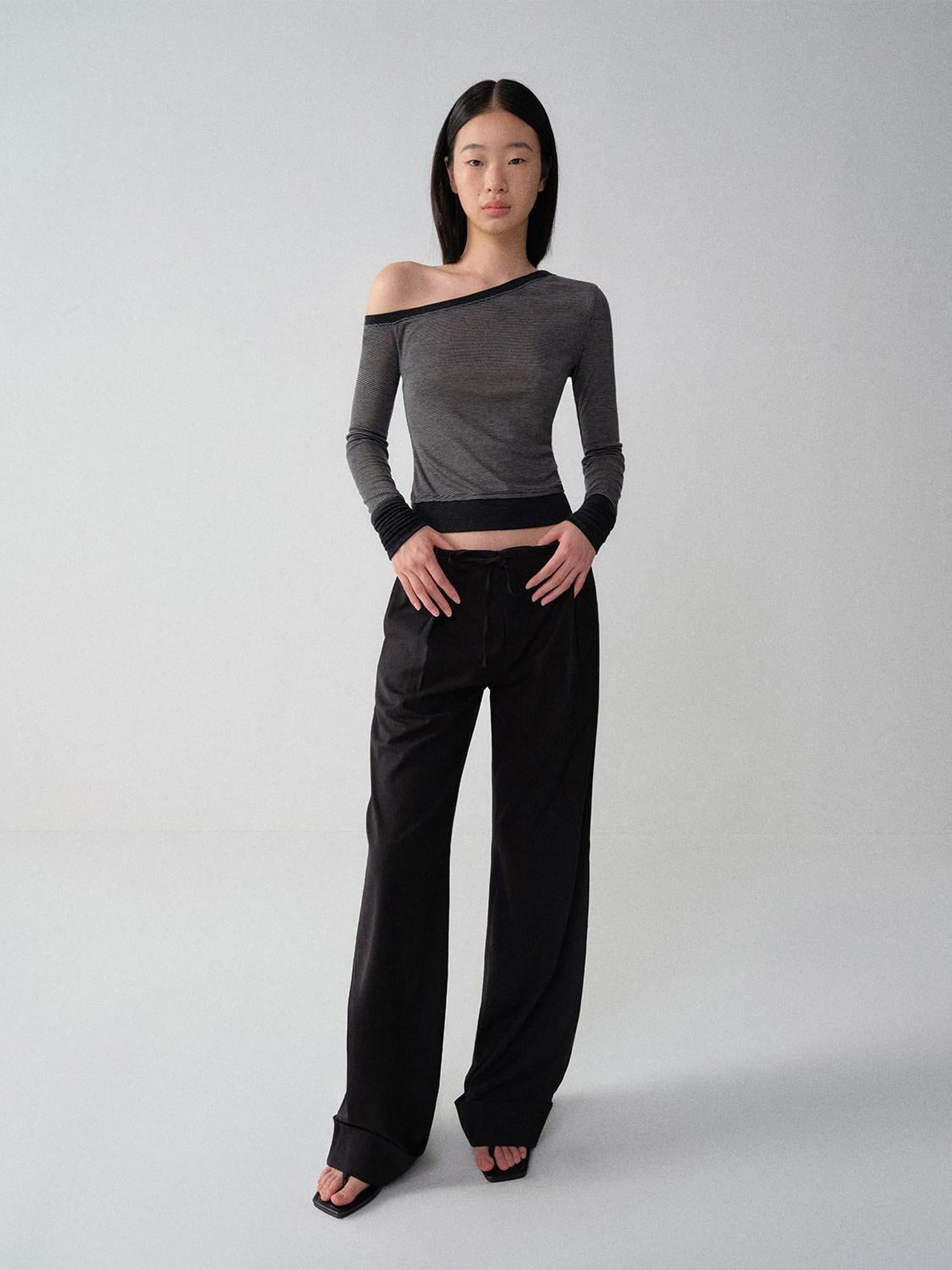 RUN TO THE FUTURE Low Waist Zip Fly Minimalist Relaxed Wide Leg Black Red Stripe Straight Pants