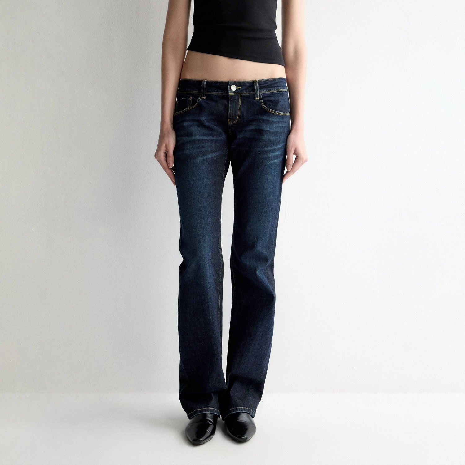 RUN TO THE FUTURE Durable Low Rise Slim Fit Casual Dark Denim Zipper Fly No Stretch Straight Jeans