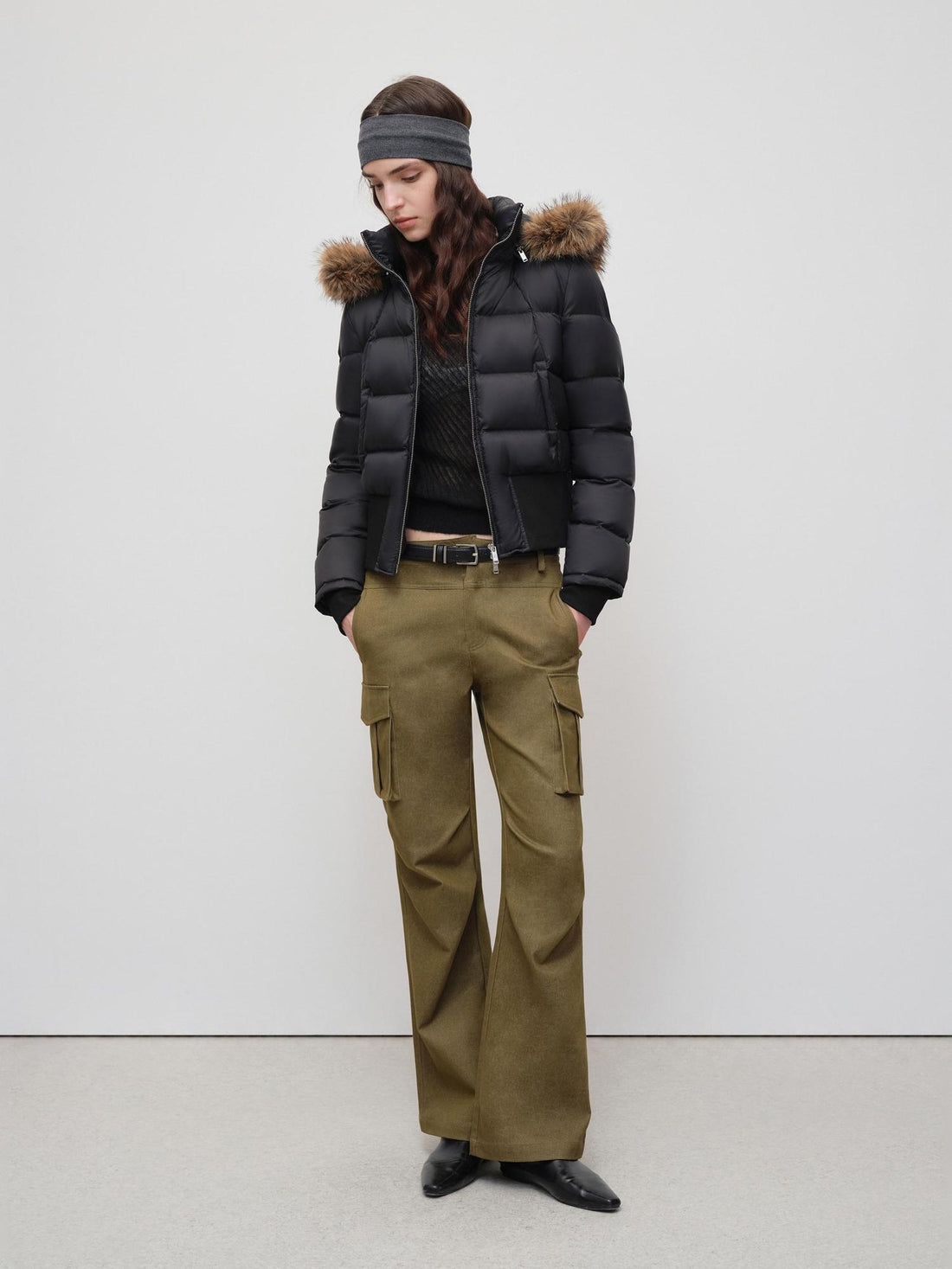 RUN TO THE FUTURE Warm 90 Percent White Duck Slim Hooded Fur Collar Black Women Zip Down Jackets