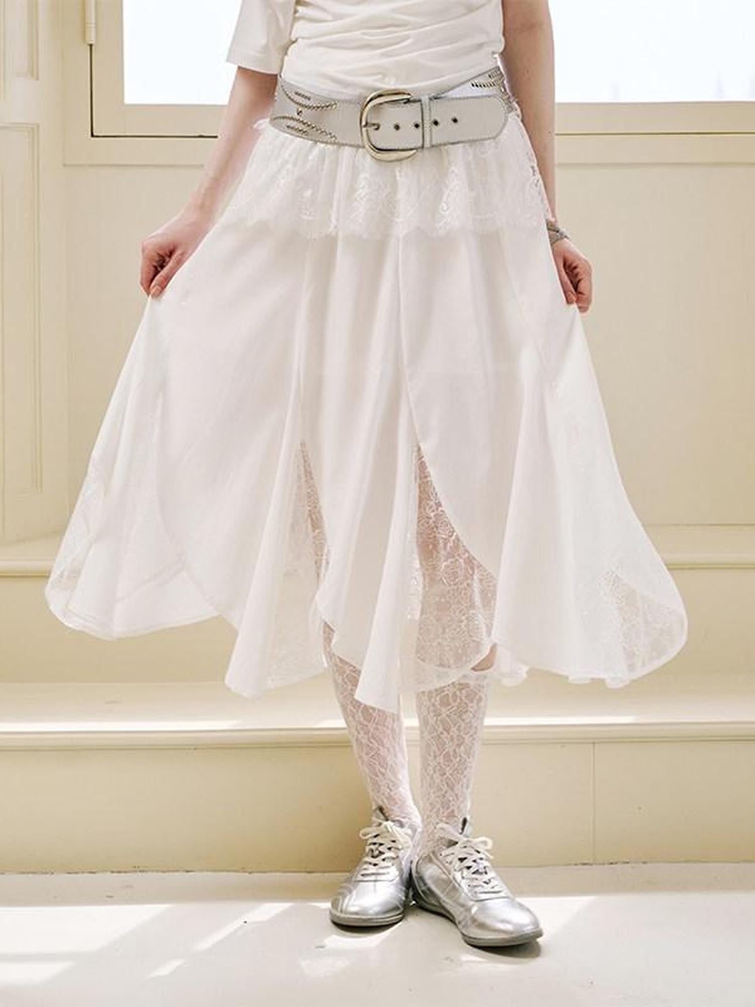 DIDDI MODA White Lace Top Petal Hem Skirt Women&